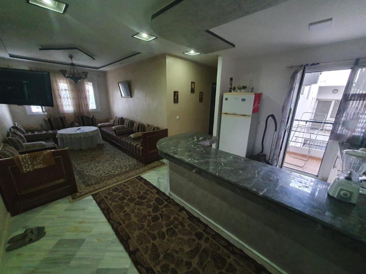 Lovely Two Bedrooms Apartment 丹吉尔 外观 照片